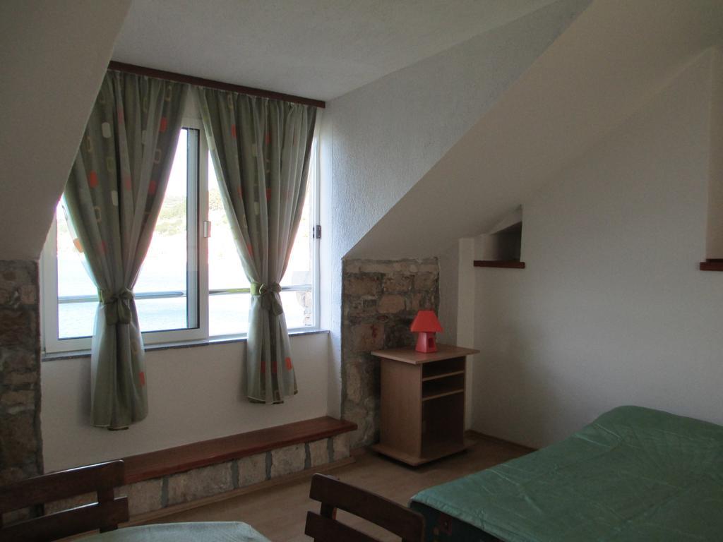 Apartments Acalinovic Vis Phòng bức ảnh