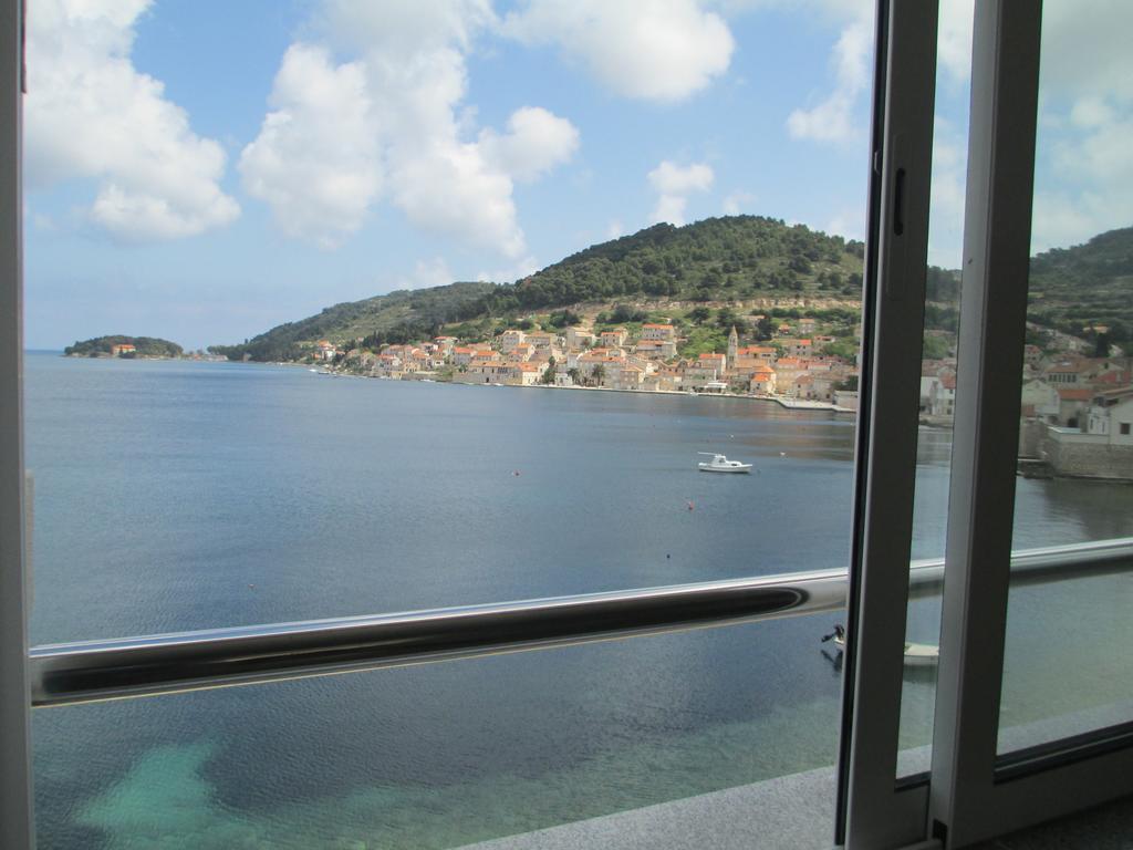 Apartments Acalinovic Vis Phòng bức ảnh